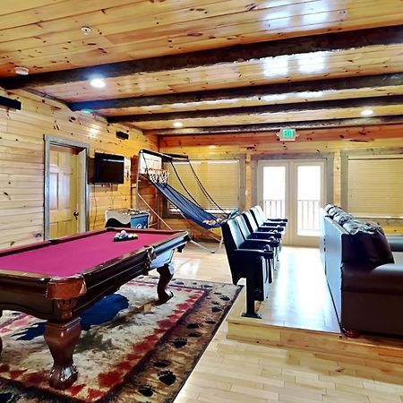 Pine Tree Lodge Гатлинбург Экстерьер фото